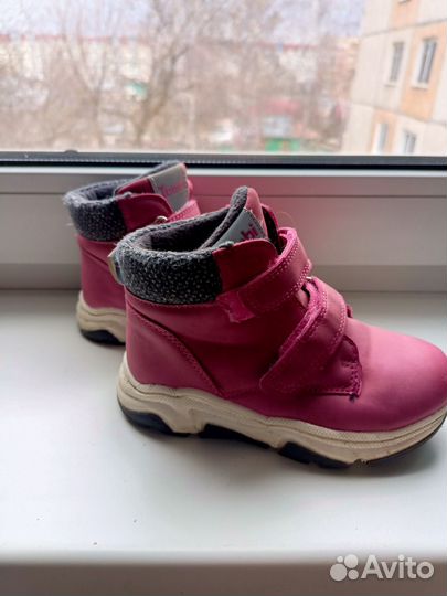 Ботинки демисезонные для девочки 26 размер