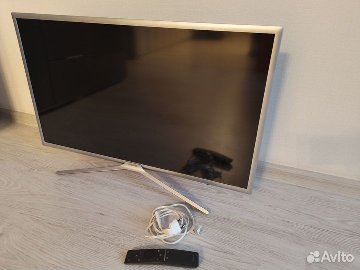 Телевизор samsung ue32m5550auxru на запчасти или д