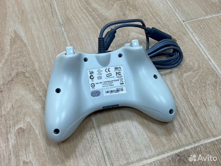 Геймпад Xbox 360