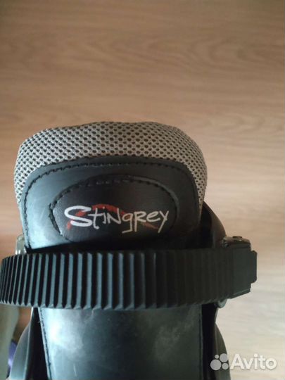 Роликовые коньки