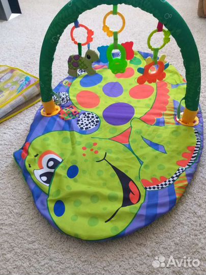 Развивающий коврик