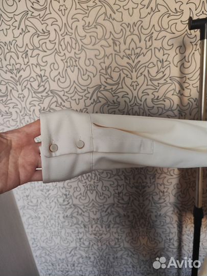 Рубашка женская Reserved 48 (плотная и свободная)