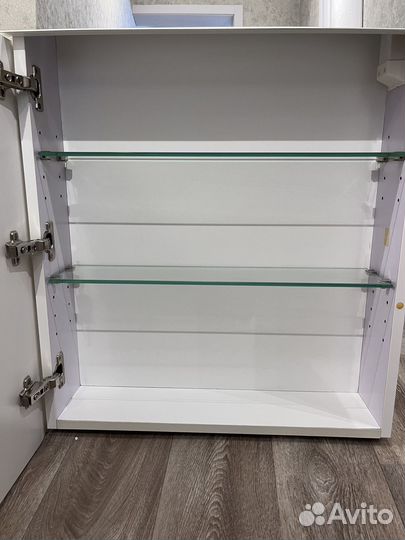 Тумба для ванной с зеркалом