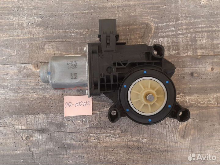 Мотор стеклоподъемника Volkswagen Polo VAG