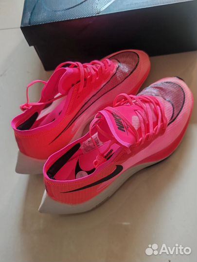 Беговые кроссовки Nike