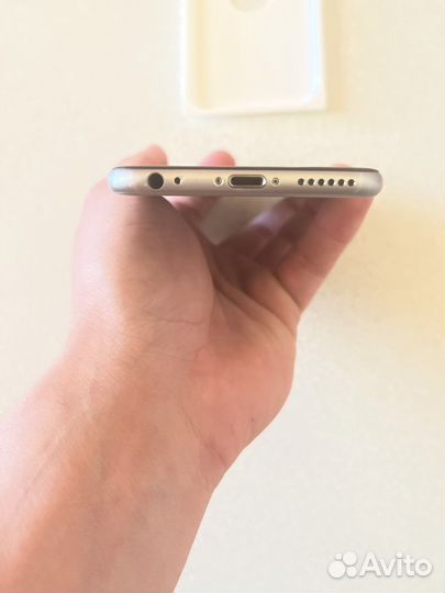 Телефон iPhone 6 32гб