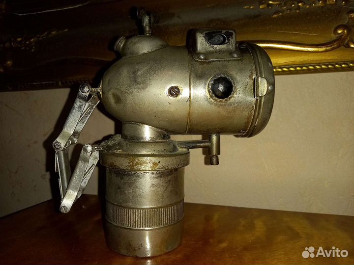 Антикварный велосипедный фонарь FMC