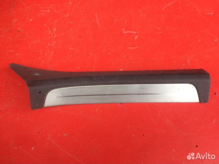 Накладка на порог задняя левая Mitsubishi