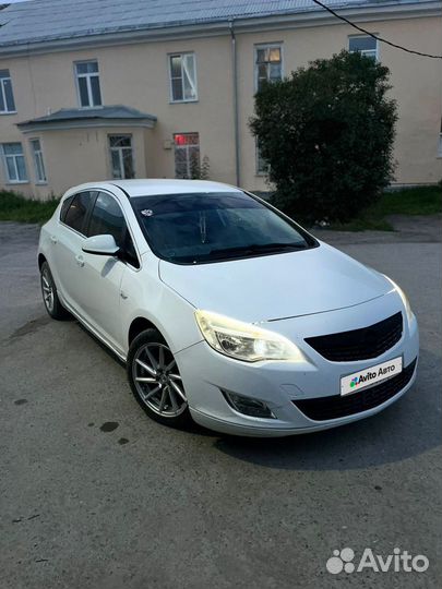 Opel Astra 1.4 МТ, 2010, 180 000 км