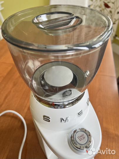 Кофемолка smeg