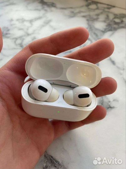 AirPods pro