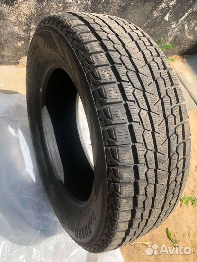 Yokohama Ice Guard G075 235/65 R17