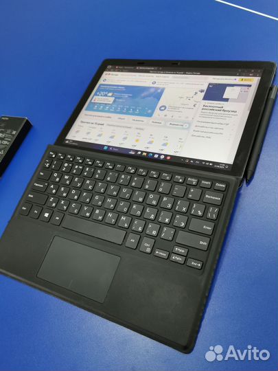Планшет трансформер 2 в 1 Dell 5285 i5/8gb/500gb