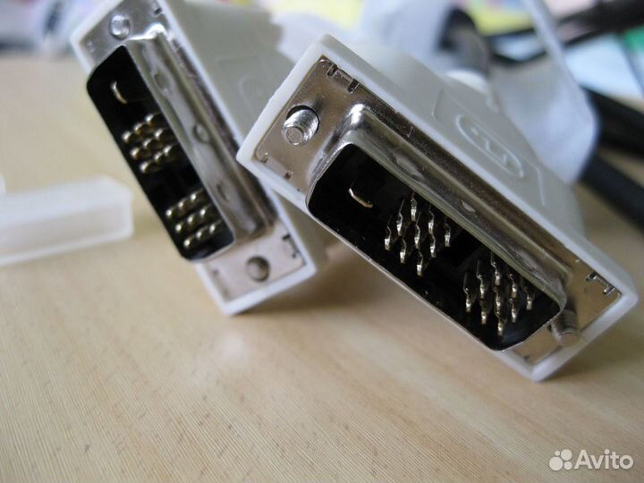 Кабель для монитора DVI-DVI