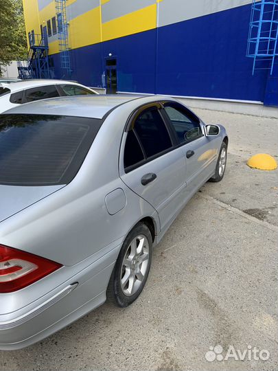 Mercedes-Benz C-класс 1.8 AT, 2006, 561 000 км