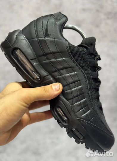 Кроссовки Nike Air Max 95 комфортные