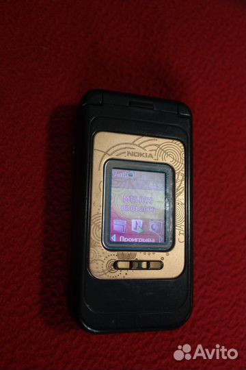 Красивая раскладушка Nokia 7390 в коллекцию +з\у