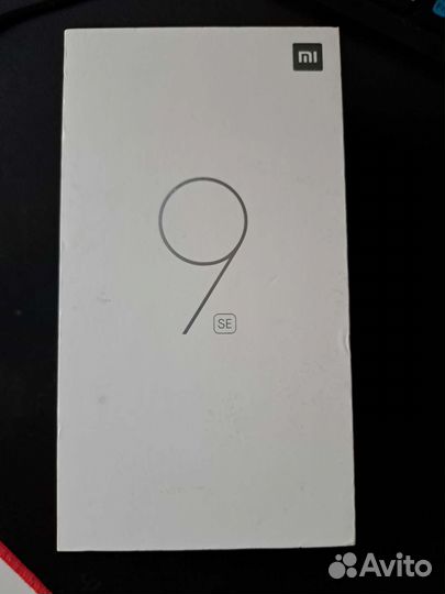 Телефон Xiaomi mi 9 se