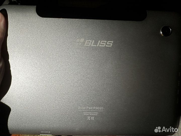 Планшет bliss pad r9020