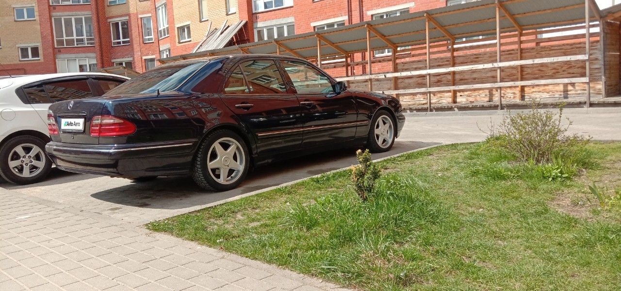 Mercedes-Benz E-класс: фото владельца