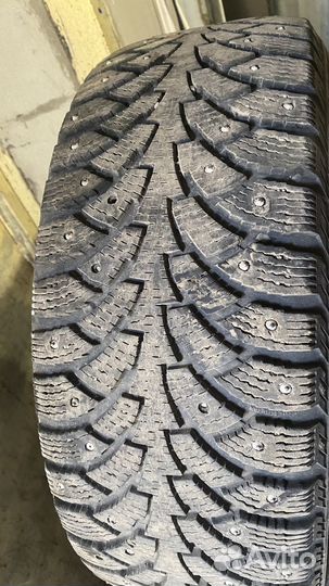 Nokian Tyres Hakkapeliitta 4 255/55 R16