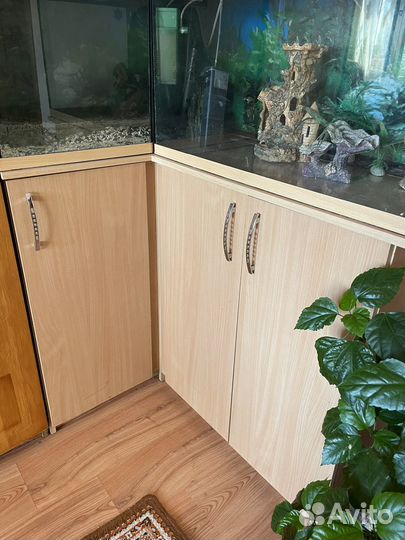 Аквариум с тумбой 280л
