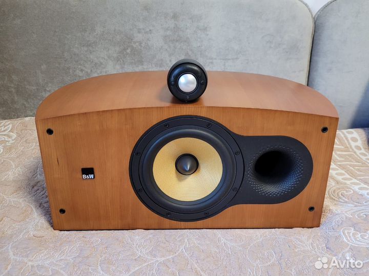 Bowers & Wilkins HTM4s