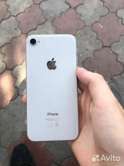 Телефон iPhone 8 256gb