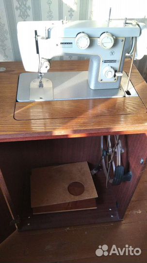 Швейная машинка ножная подольск