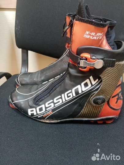 Лыжные ботинки коньковые rossignol