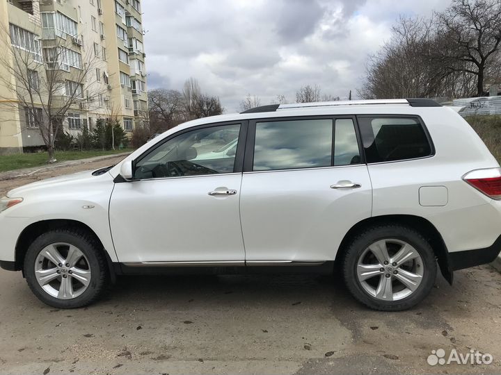 Toyota Highlander 3.5 AT, 2011, 246 000 км