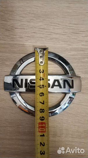 Шильдик nissan