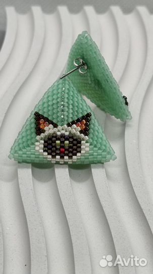 Серьги гвоздики бисер