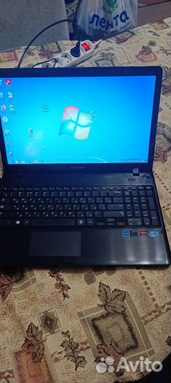 Ноутбук samsung np300e5c