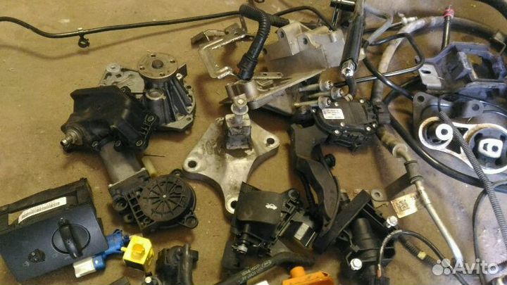 Запчасти для форд фьюжн мотор 1.6