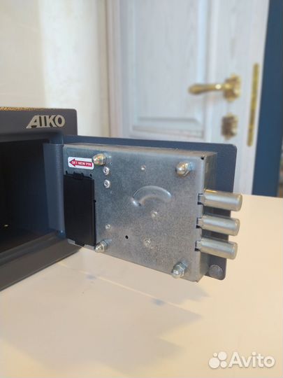 Сейф металлический Т-140