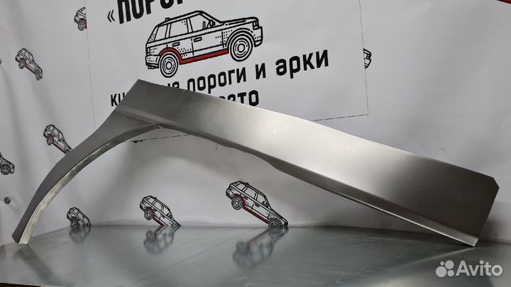 Арка заднего правого крыла Mitsubishi Delica 4