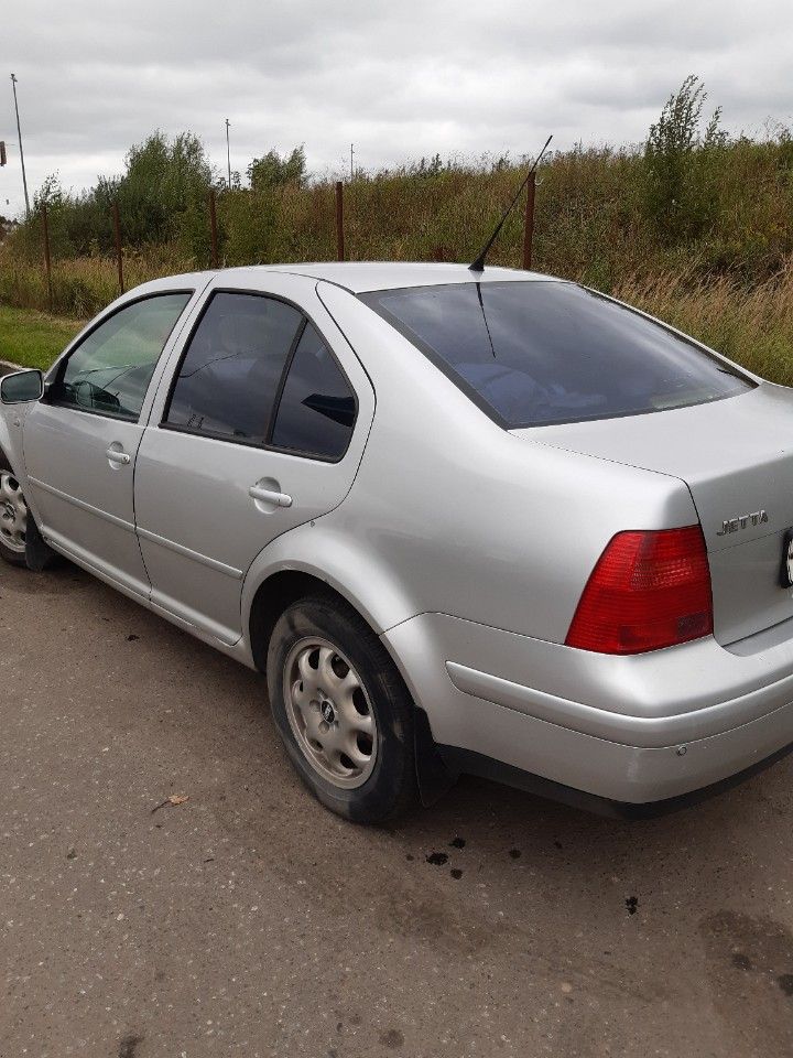 Volkswagen Jetta: фото владельца