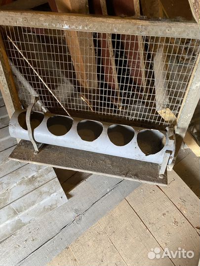 Для клеток дверцы с кормушкой