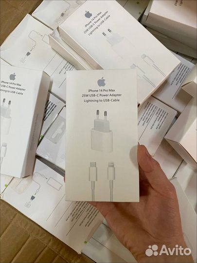 Зарядка на iPhone 20w