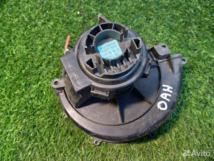 Моторчик отопителя Opel Astra H