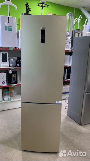 Холодильник Haier C2F637CGG