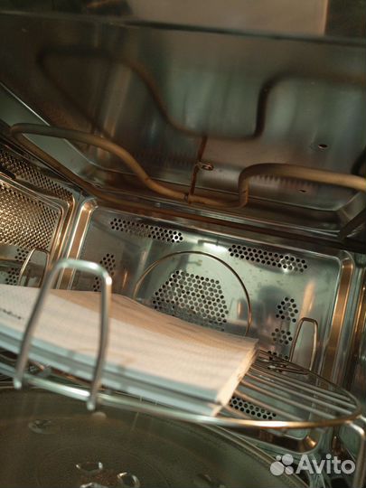 Микроволновая печь гриль