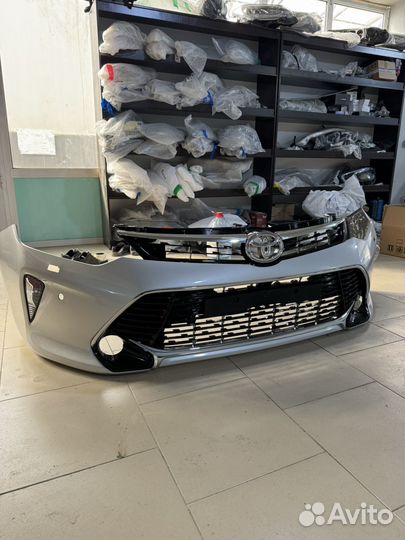 Бампер передний camry 55