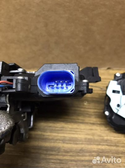 Замок задней двери шкода октавия а5