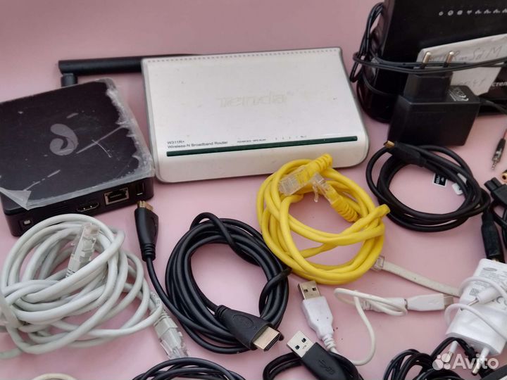 Зарядное устройство Сетевой кабель Wi Fi Роутер
