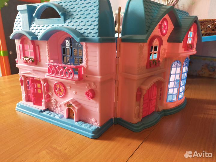 Домик для кукол