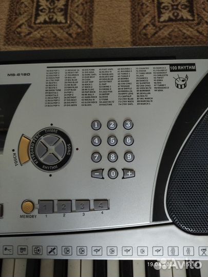 Синтезатор мs 6180Elenberg