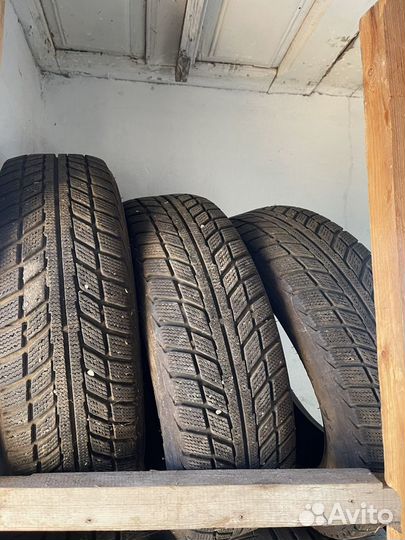 Ascenso BHB 310 7.50/10.5 R15.5