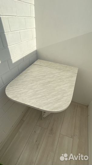 Стол - книжка